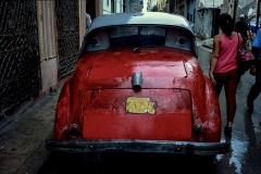 Red car, Old Havana, 1999